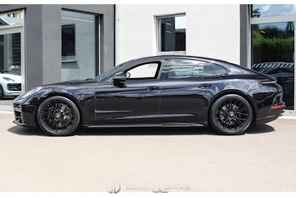 PANAMERA GTS MY25 PACK SPORTDESIGN – EXCLUSIVE MANUFAKTUR