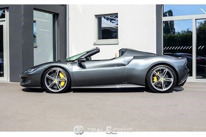 296 GTS – GRIGIO SILVERSTONE