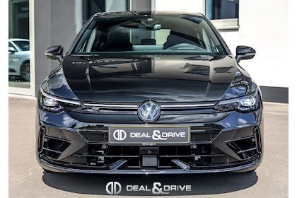 GOLF 8.5 R 2.0 TSI 4MOTION BLACK EDITION - FULL XPEL - AKRAPOVIC
