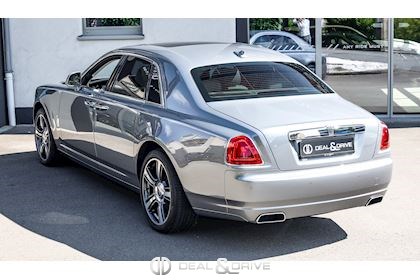 GHOST (SERIES II) 6.6 V12 V-SPEC - JUBILEE SILVER