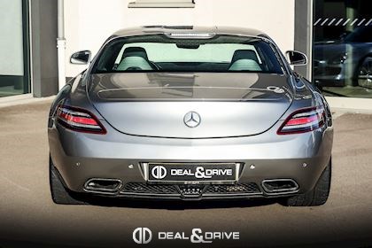 SLS AMG COUPE 6.3 V8 SPEEDSHIFT DCT – 1 OWNER