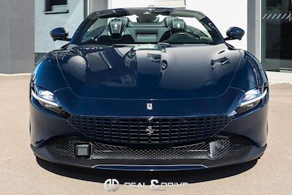 ROMA SPIDER 3.9 V8 620 – BLU POZZI