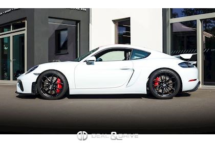 718 CAYMAN GT4 PDK PACK CLUBSPORT – CARRARA WHITE METALLIC