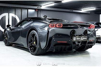 SF90 STRADALE 4.0 V8 1000 - GRIGIO SILVERSTONE