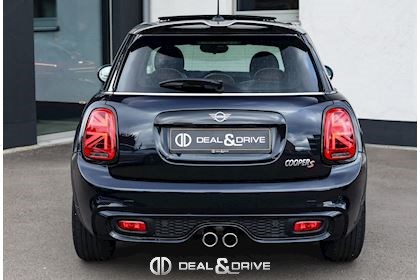 COOPER S 5 PORTES AUTO (F55) – MINI YOURS - ENIGMATIC BLACK METALLIC