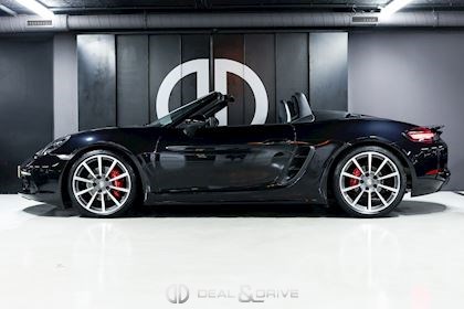 718 BOXSTER S 2.5 PDK - TIEFSCHWARZMETALLIC