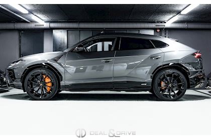 URUS 4.0 V8 S (666 CH) - AKRAPOVIC