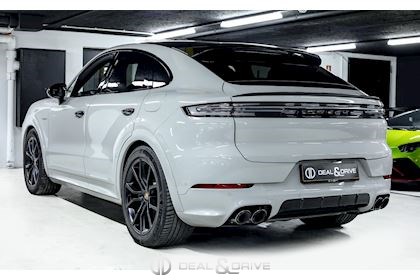 CAYENNE S COUPE E-HYBRID TIPTRONIC PACK SPORTDESIGN BLACK – CRAYON