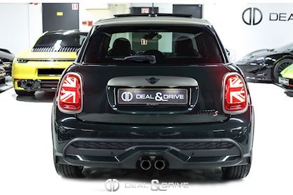 COOPER S 5 DOORS AUTO RESOLUTE EDITION – REBEL GREEN