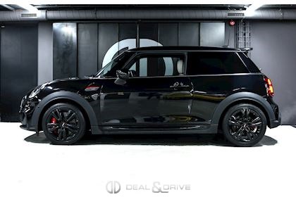 JOHN COOPER WORKS 3 PORTES AUTO – MIDNIGHT BLACK METALLIC