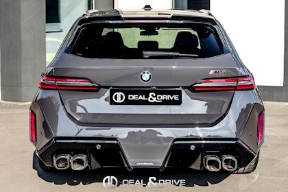 M5 TOURING (G99) 4.4 PHEV (727 CH) – BMW INDIVIDUAL GREY BLACK UNI – PPF – IMMAT FR. - AKRAPOVIC