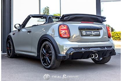 JOHN COOPER WORKS CABRIOLET AUTO - MOONWALK GREY METALLIC