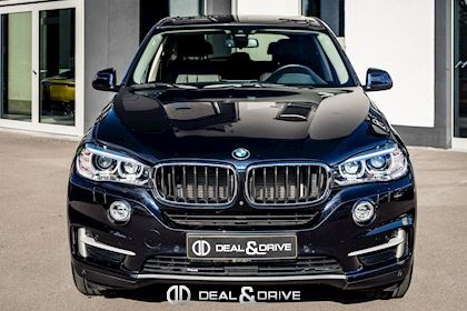 X5 XDRIVE 35i (F15) - IMPERIALBLAU BRILLANTEFFEKT
